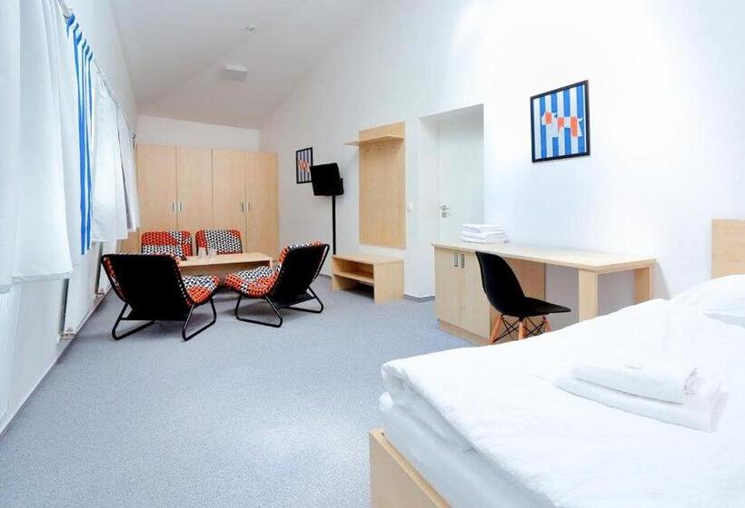 ペンション Penzion Kraličák