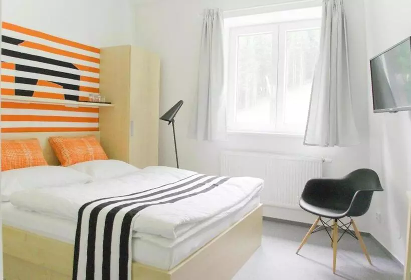 ペンション Penzion Kraličák