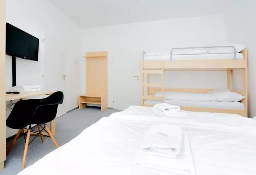 ペンション Penzion Kraličák