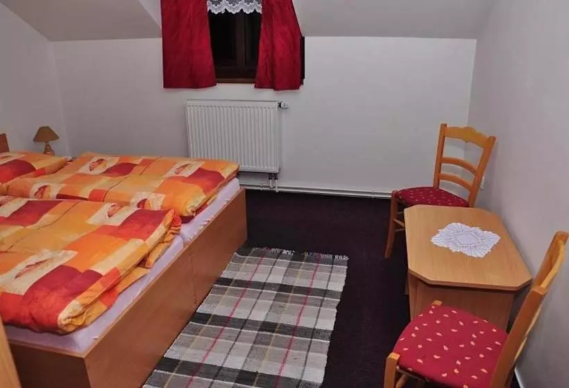 Majatalo Penzion Severák