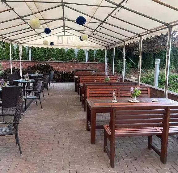 Majatalo Penzion U Bláhů