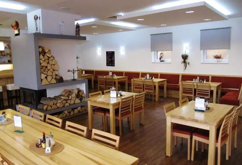 Majatalo Penzion U Bláhů