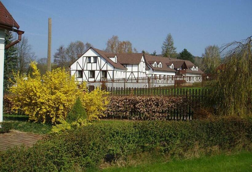 Пансион Restaurace A Penzion Česká Hospoda