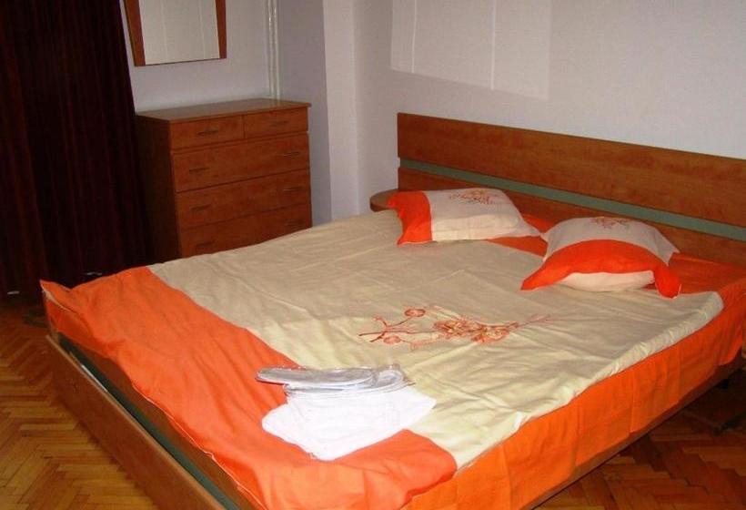 بنسيون Vila Mara