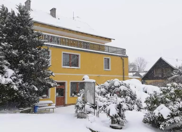 Pension Pastis