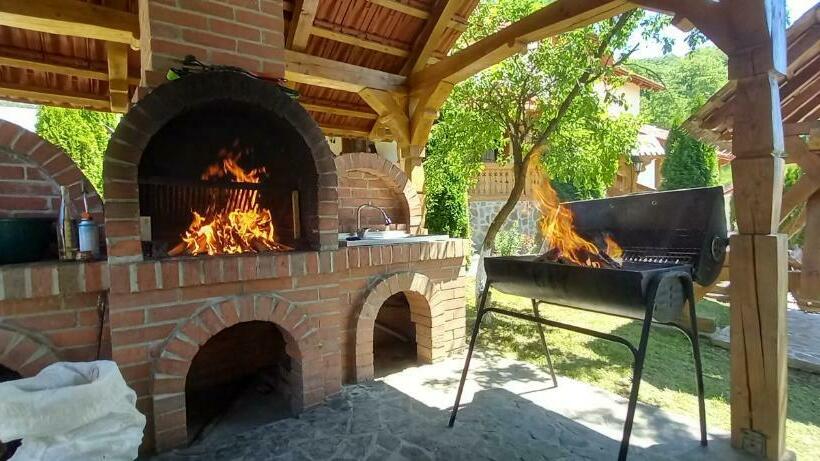 Pensiunea Valea Branzei