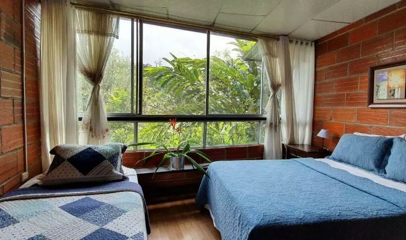 Retkeilymaja Hosteria Florecer