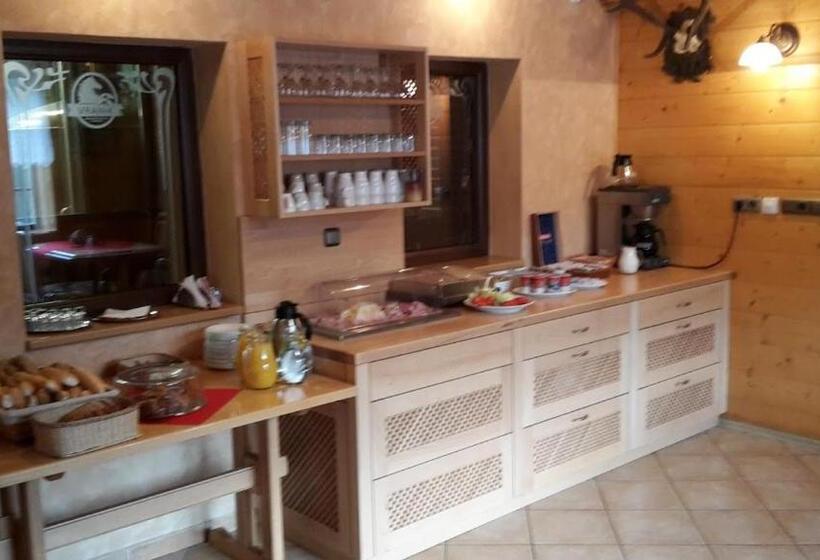 호스텔 Penzion Pivovar Vraník