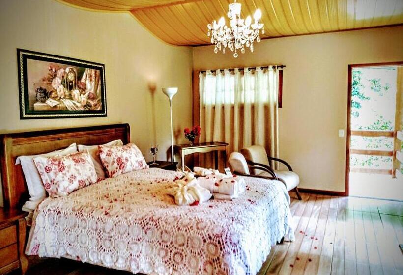 הוסטל Pousada Recanto Lisieux