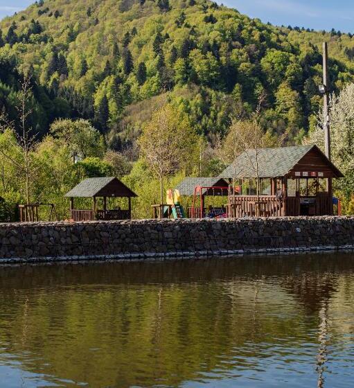 Hostel рибничанка