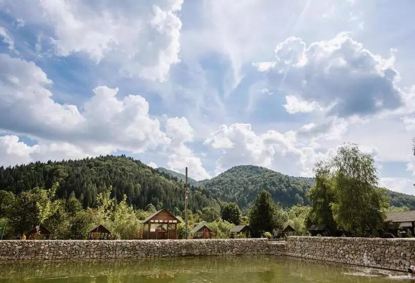 Retkeilymaja рибничанка