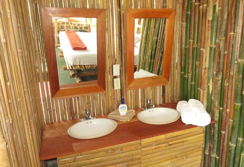 مبيت وإفطار Selvista Guesthouses