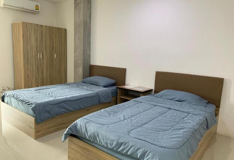 ホテル 168pattana 168พัฒนา