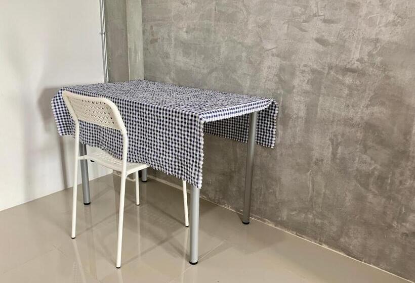 ホテル 168pattana 168พัฒนา