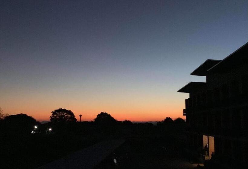 ホテル 168pattana 168พัฒนา