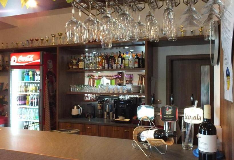 ホテル Golf Bitozeves