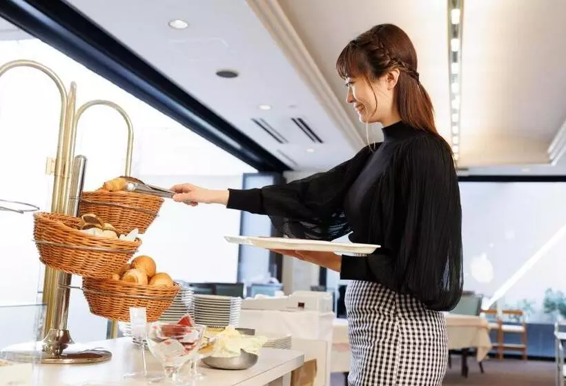 Hotelli Yokaichi Royal