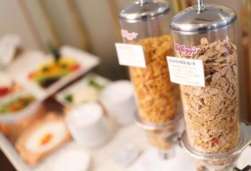 Hotelli Yokaichi Royal