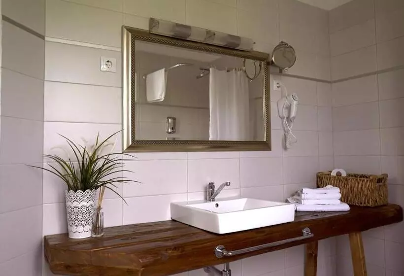 Majatalo Boutique Hotel Le Baron