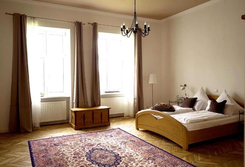 Пансион Boutique Hotel Le Baron