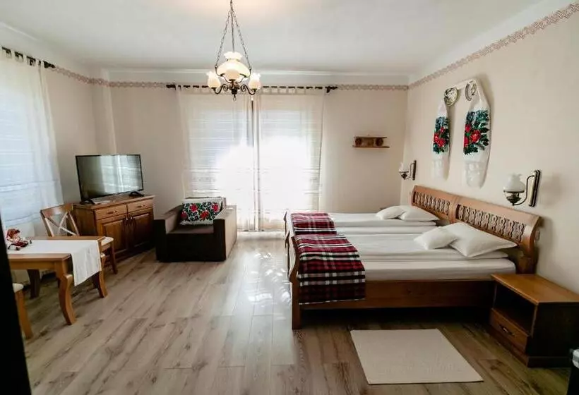 پانسیون Glodeanca