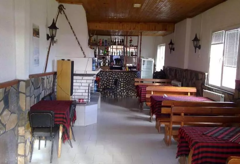 Majatalo Guest House Chala