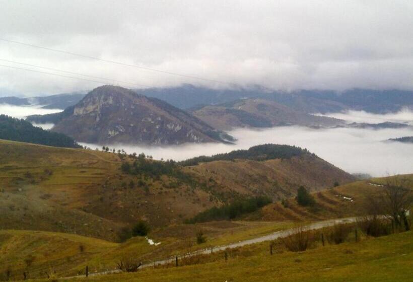 Pension Guest House Chala