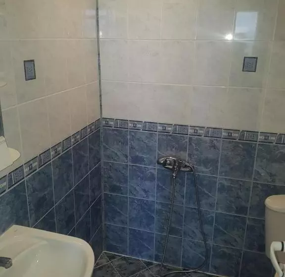 Majatalo Guest House Chala