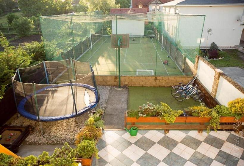 פנסיון Penzion Jople