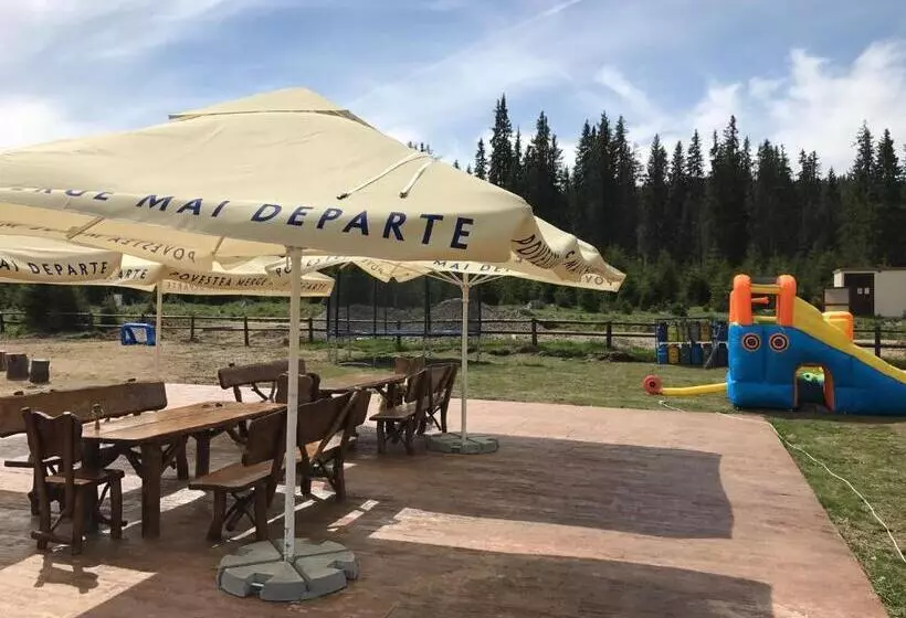 ペンション Poarta Raiului