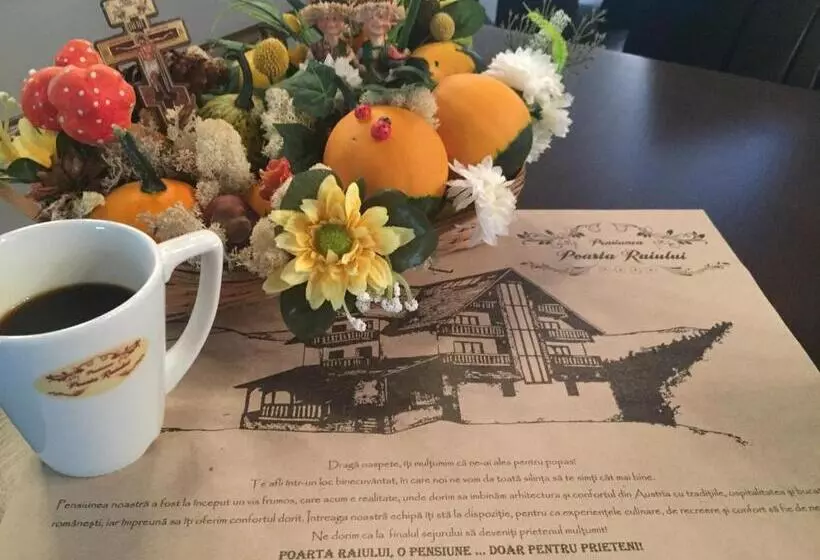 ペンション Poarta Raiului
