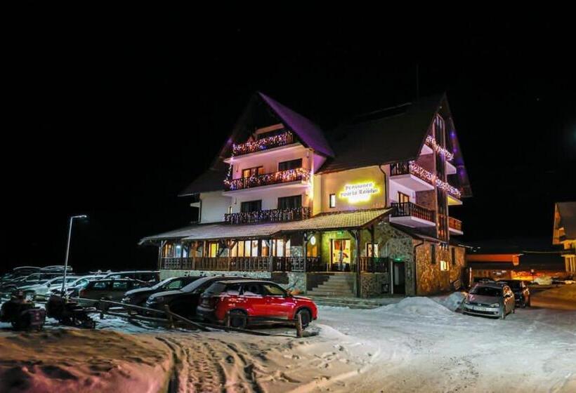 بنسيون Poarta Raiului