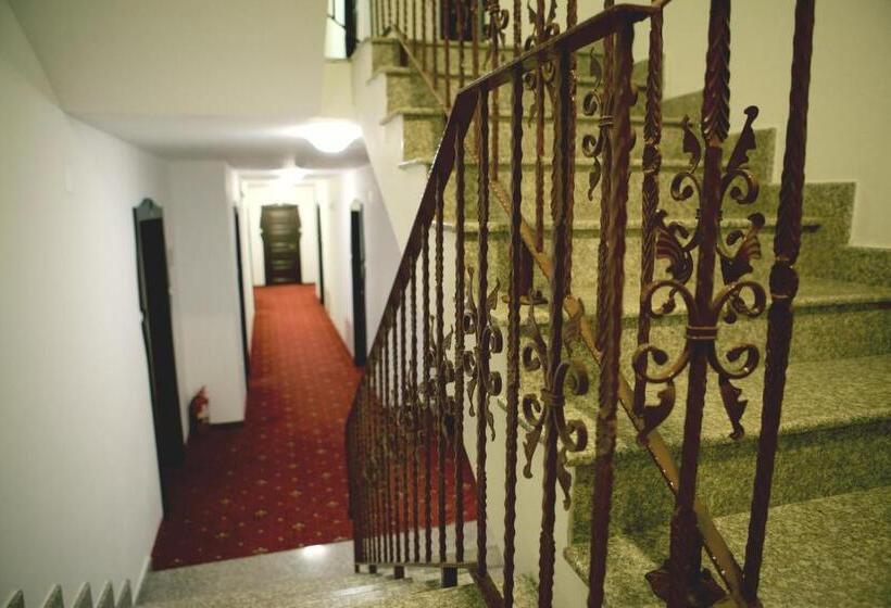 بنسيون Poarta Raiului