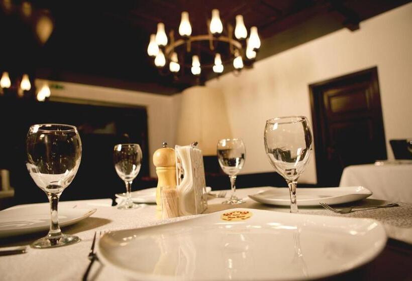 بنسيون Poarta Raiului