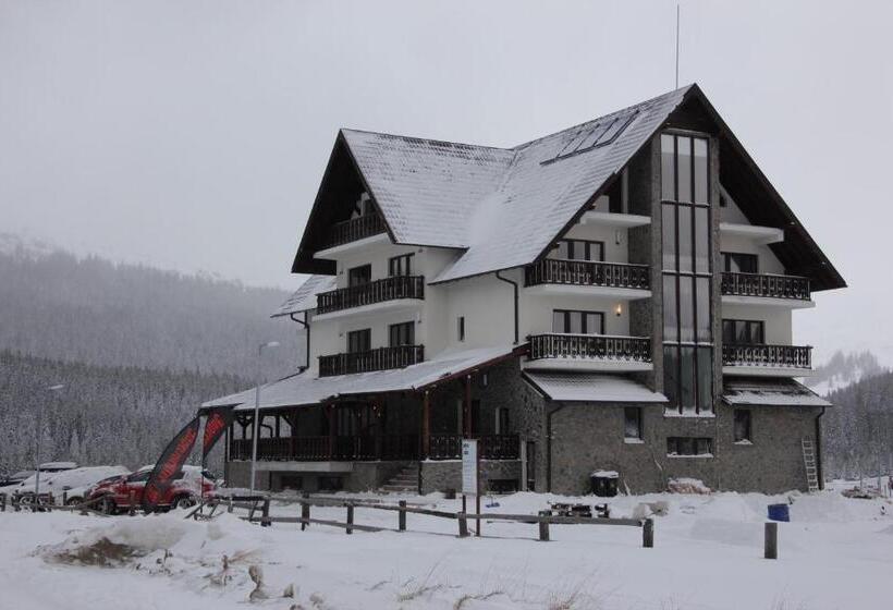 بنسيون Poarta Raiului