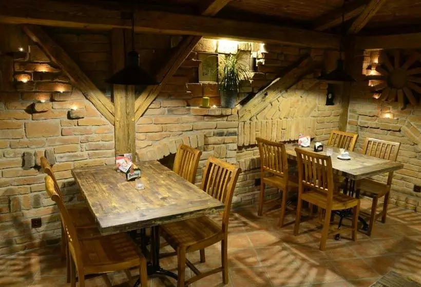 Majatalo Penzion U Pešíků