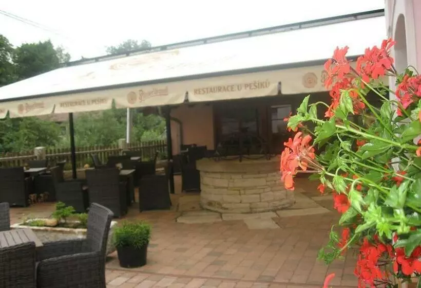 Majatalo Penzion U Pešíků