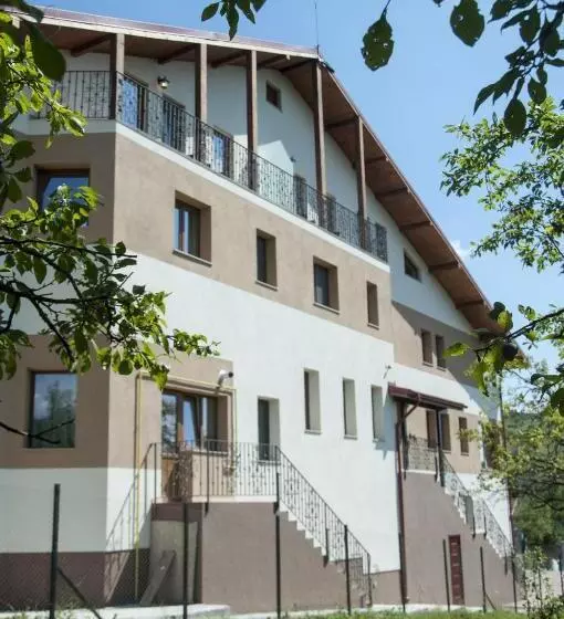 Pensiunea Muntele Verde