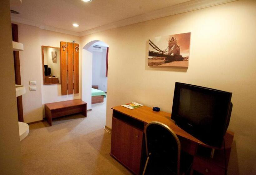 Pensiunea Romeo Tecuci