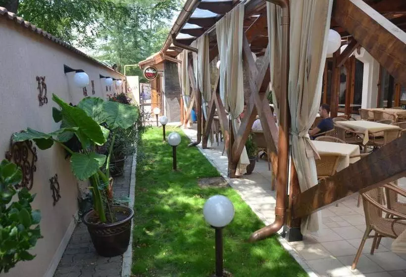 Pensiunea Romeo Tecuci