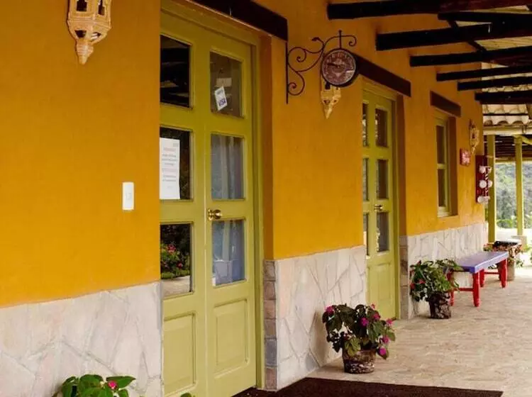 ユースホステル Tambo Sapalanchan