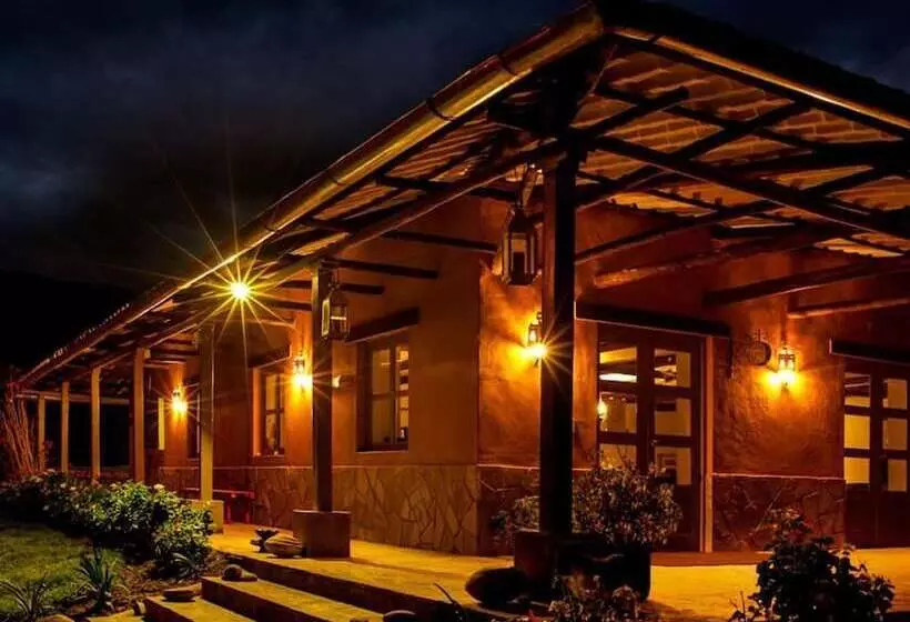 ユースホステル Tambo Sapalanchan