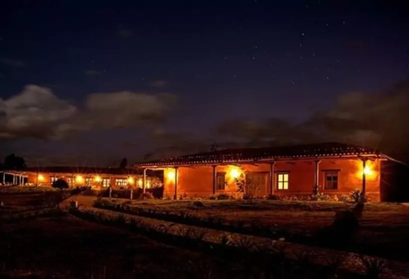 ユースホステル Tambo Sapalanchan