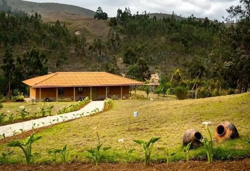 ユースホステル Tambo Sapalanchan