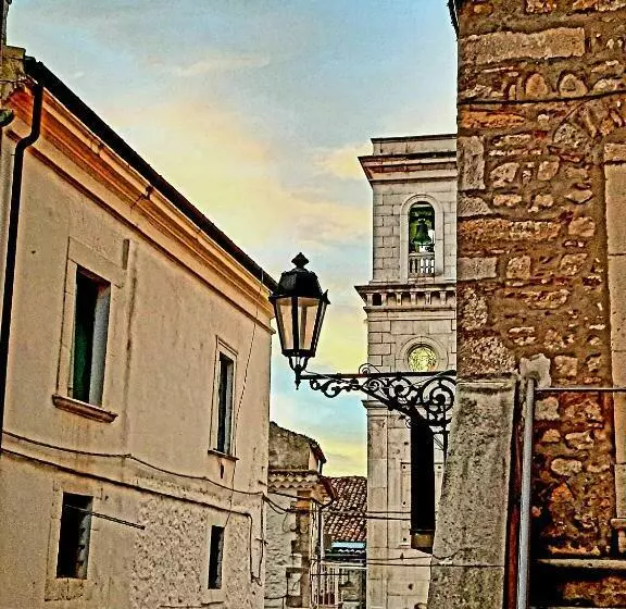 Aamiaismajoitus (B&B) Dormire Nel Borgo