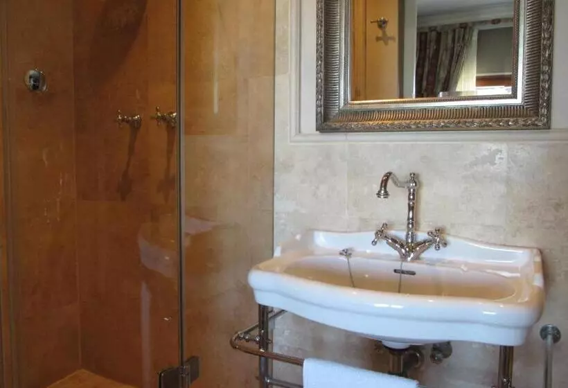 Aamiaismajoitus (B&B) Mt Bijoux Preferred Accommodation