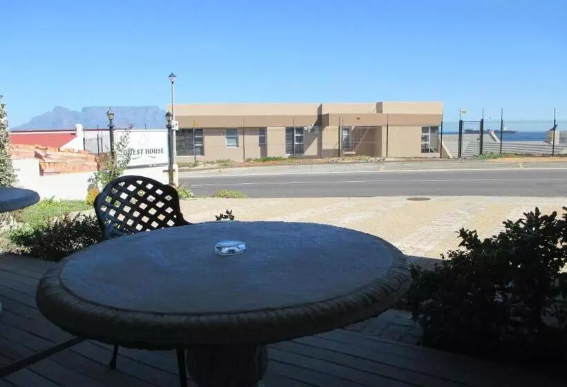 Aamiaismajoitus (B&B) Mt Bijoux Preferred Accommodation