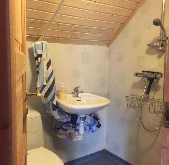 ベッドアンドブレックファースト Finas Torpgård B&k