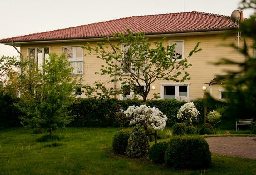 בית מלון כפרי Fauna