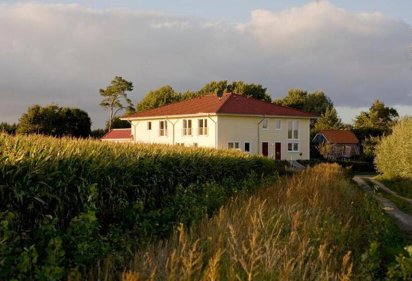 בית מלון כפרי Fauna